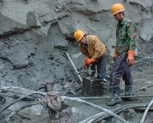 香格里拉地基下沉注浆