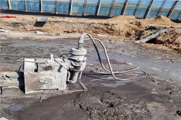 香格里拉水泡基础注浆加固
